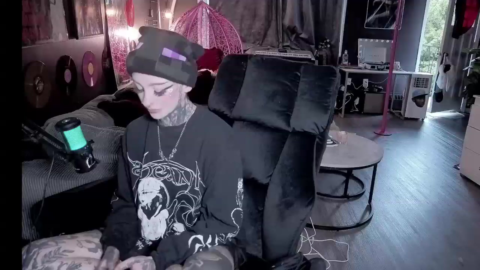 Gallery image thumbnail from Tattoobambi's myfreecams stream on, 07/27/2026, 01:07 image 3 of 20
