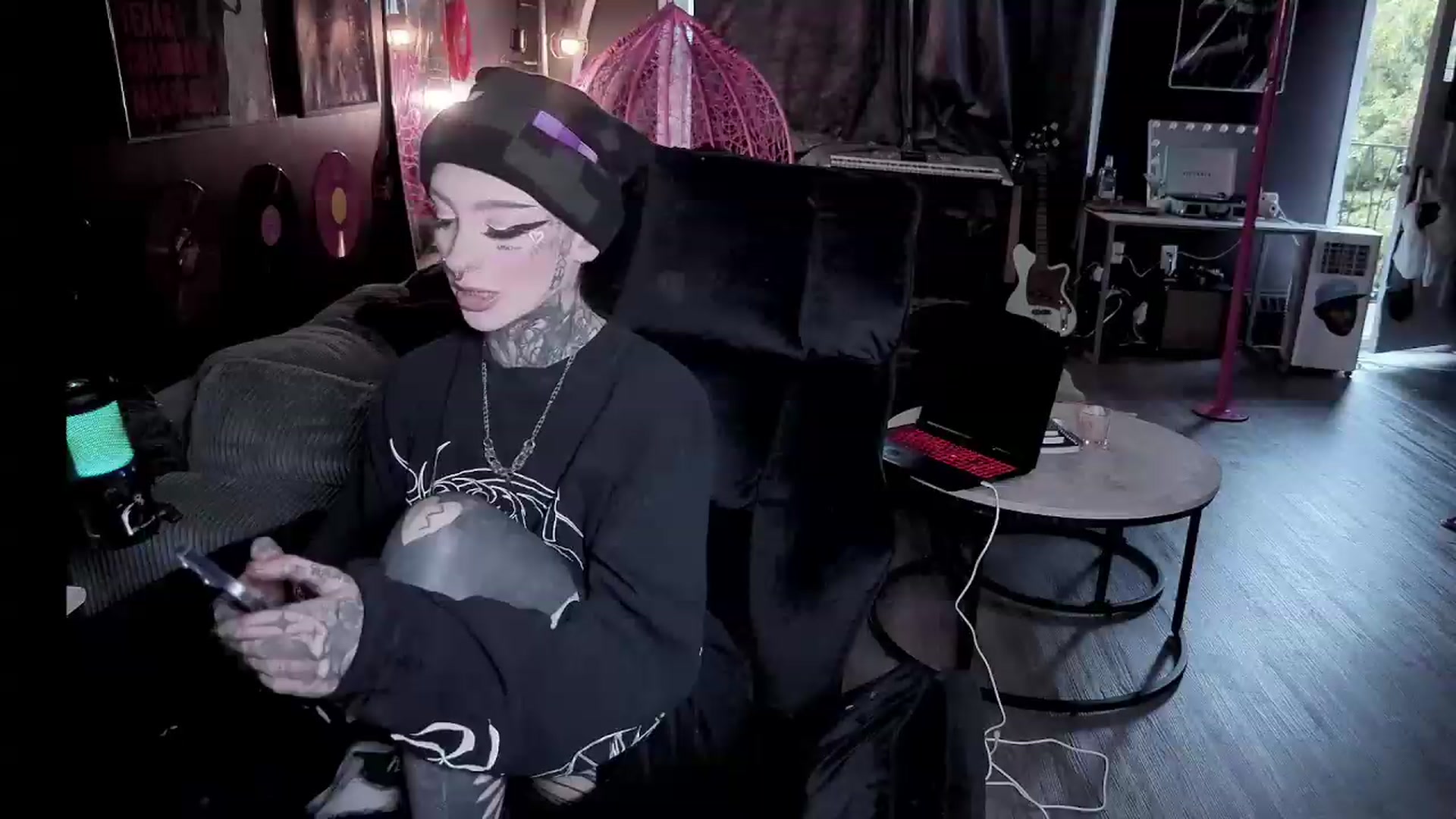Gallery image thumbnail from Tattoobambi's myfreecams stream on, 07/27/2026, 01:07 image 1 of 20