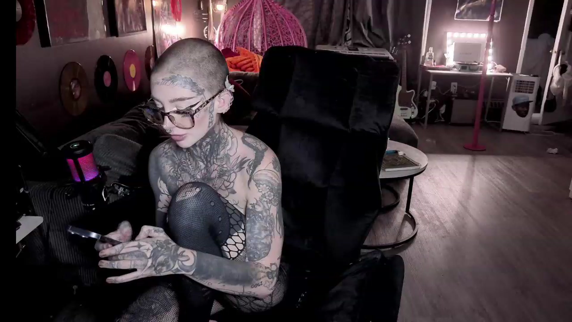 Gallery image thumbnail from Tattoobambi's myfreecams stream on, 07/29/2026, 01:43 image 13 of 20
