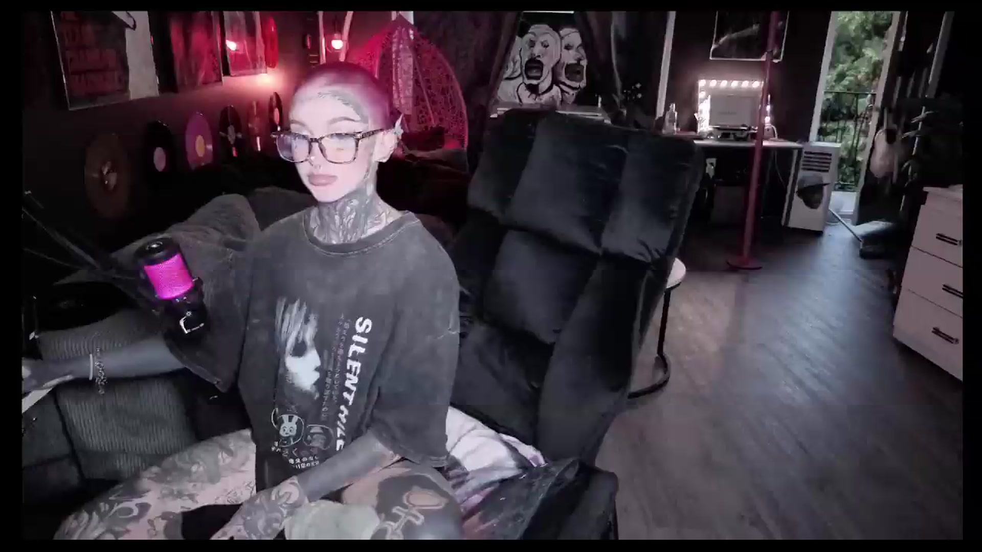 Gallery image thumbnail from Tattoobambi's myfreecams stream on, 08/05/2026, 01:30 image 12 of 20