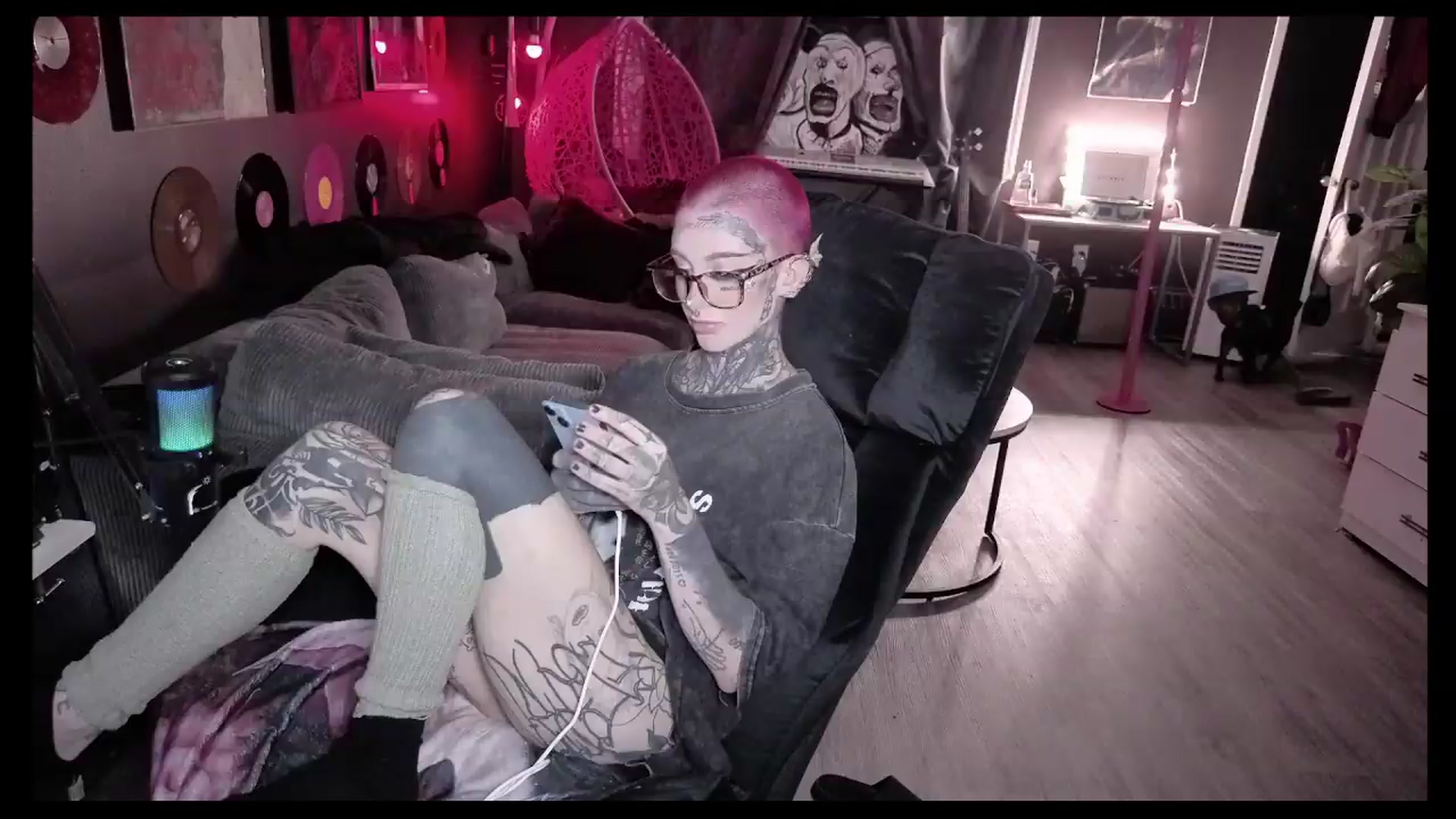 Gallery image thumbnail from Tattoobambi's myfreecams stream on, 08/05/2026, 02:14 image 17 of 20