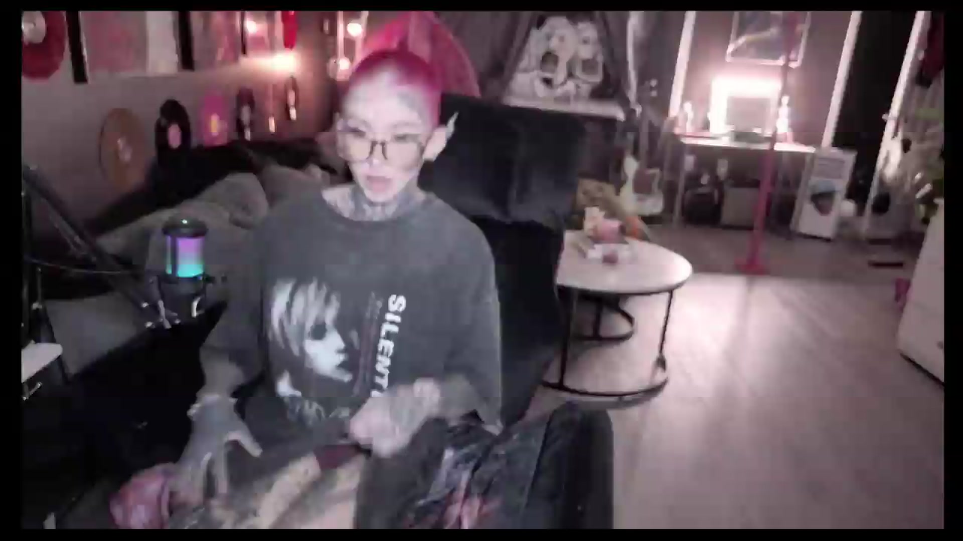Gallery image thumbnail from Tattoobambi's myfreecams stream on, 08/05/2026, 02:14 image 5 of 20