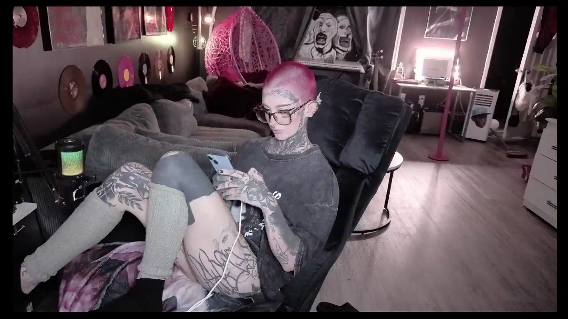 Gallery image thumbnail from Tattoobambi's myfreecams stream on, 08/05/2026, 02:14 image 18 of 20