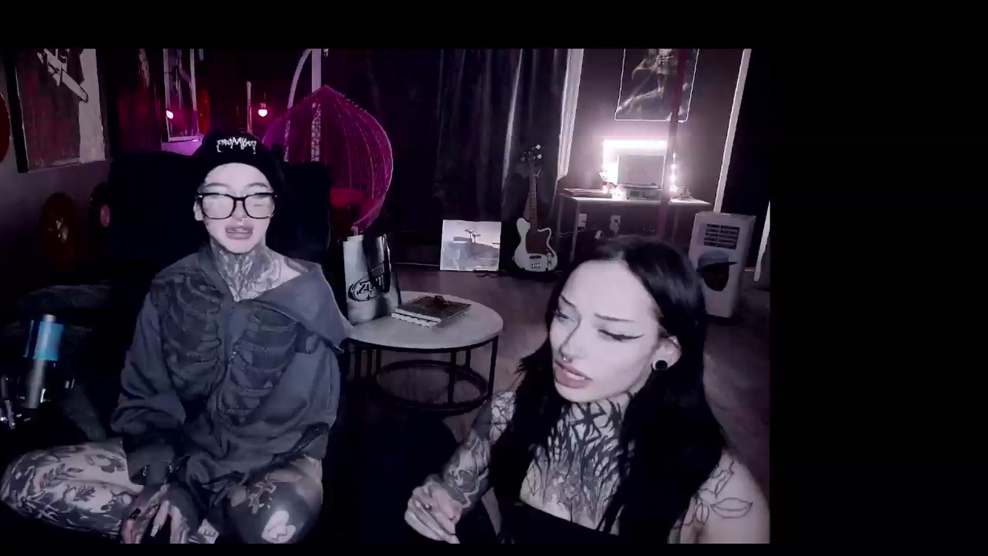 Gallery image thumbnail from Tattoobambi's myfreecams stream on, 08/16/2026, 03:47 image 10 of 20