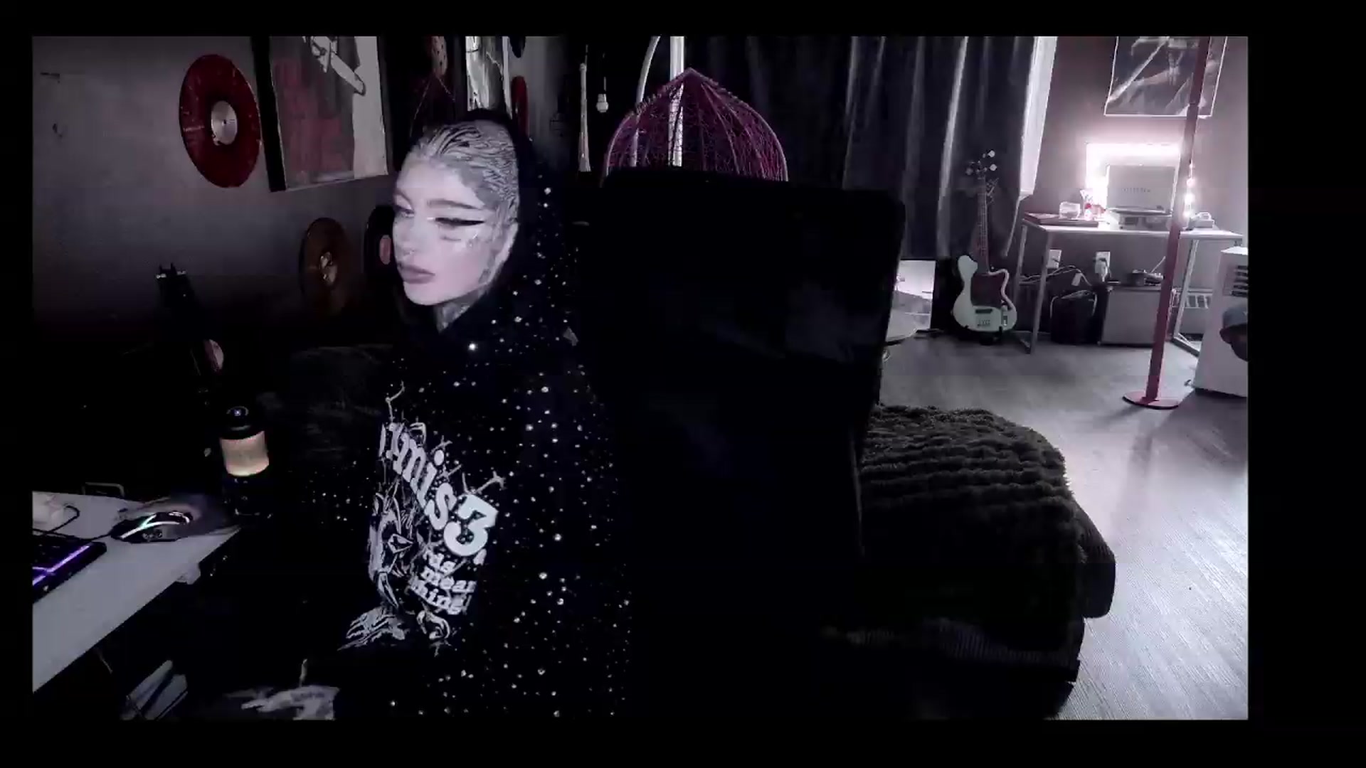 Gallery image thumbnail from Tattoobambi's myfreecams stream on, 08/16/2026, 23:32 image 5 of 20