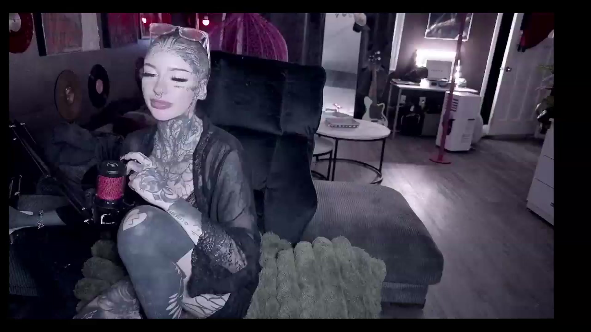 Gallery image thumbnail from Tattoobambi's myfreecams stream on, 08/22/2026, 02:16 image 8 of 20