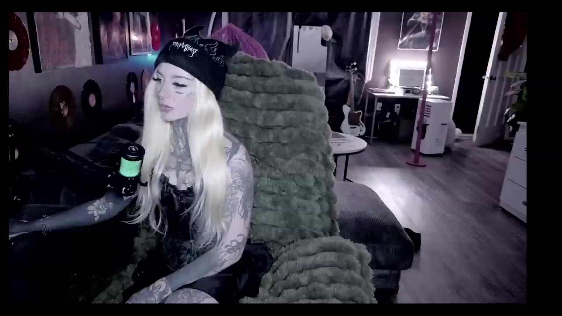 Gallery image thumbnail from Tattoobambi's myfreecams stream on, 08/24/2026, 04:37 image 5 of 20