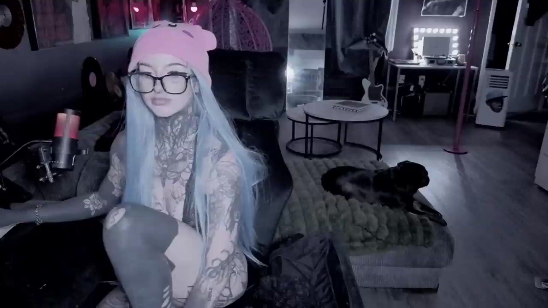 Gallery image thumbnail from Tattoobambi's myfreecams stream on, 08/30/2026, 04:00 image 7 of 20