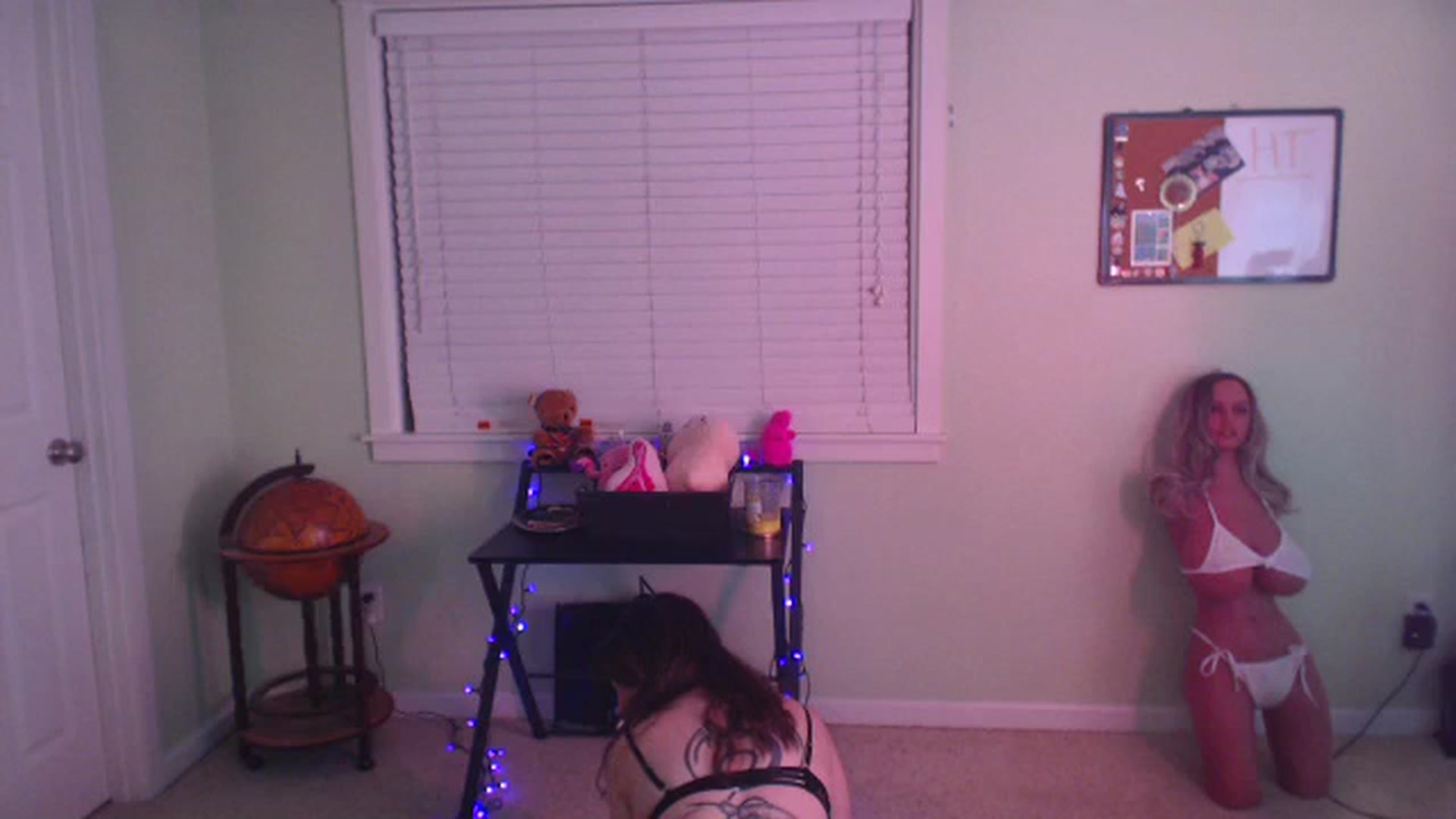 Gallery image thumbnail from TawneySeren's myfreecams stream on, 10/16/2025, 13:18 image 18 of 20