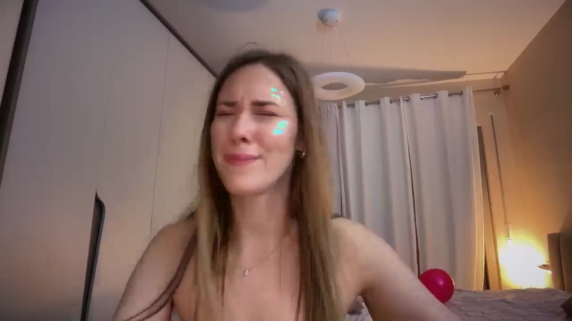 Gallery image thumbnail from Taxes_Suck's myfreecams stream on, 04/25/2026, 22:35 image 16 of 20