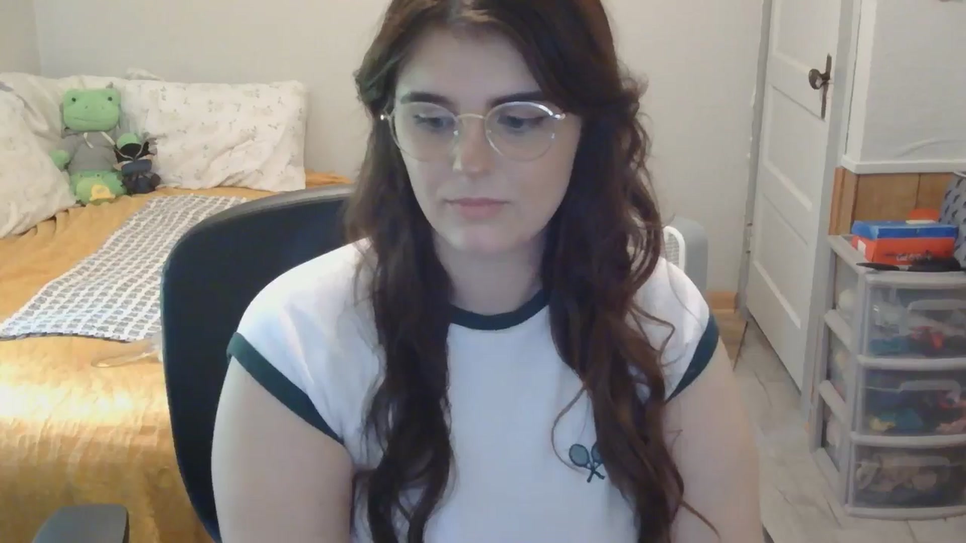 Gallery image thumbnail from TayExe's myfreecams stream on, 07/06/2025, 20:32 image 13 of 20