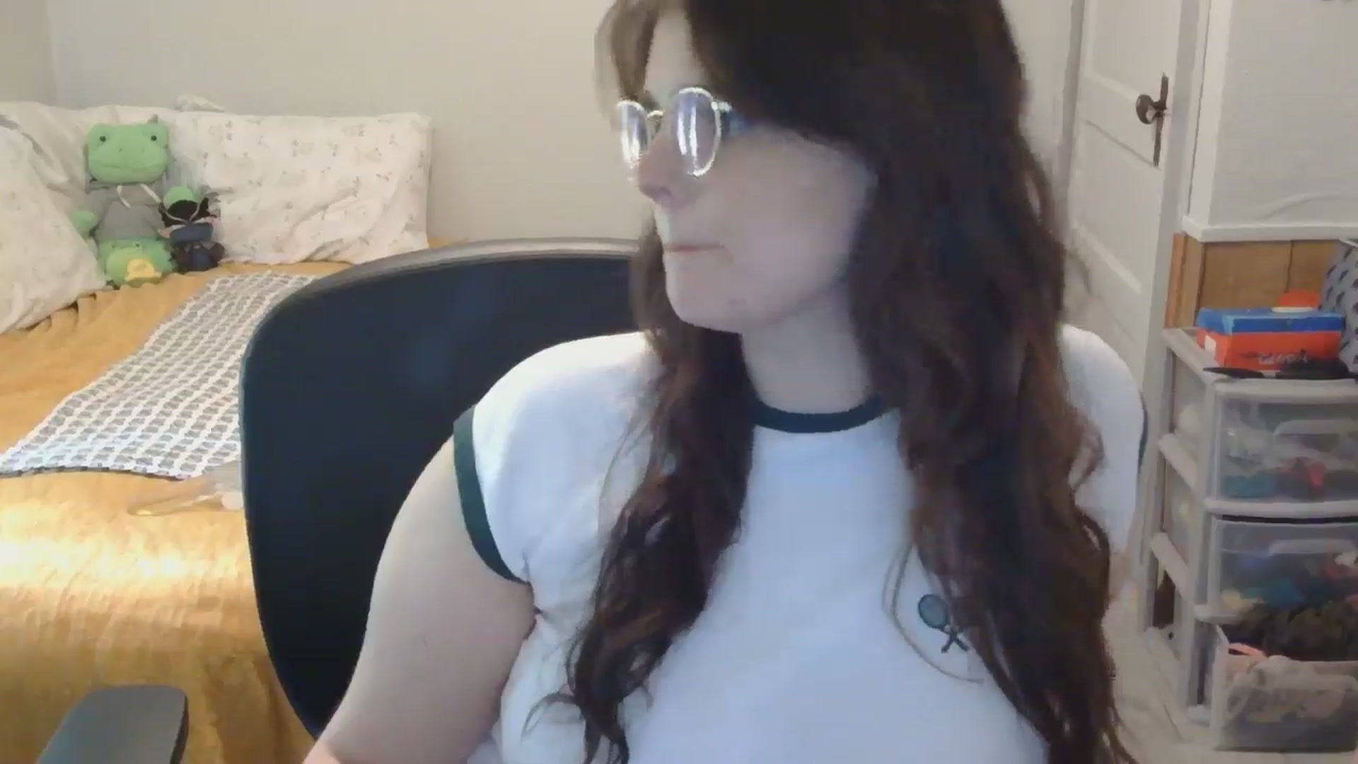 Gallery image thumbnail from TayExe's myfreecams stream on, 07/06/2025, 20:32 image 6 of 20