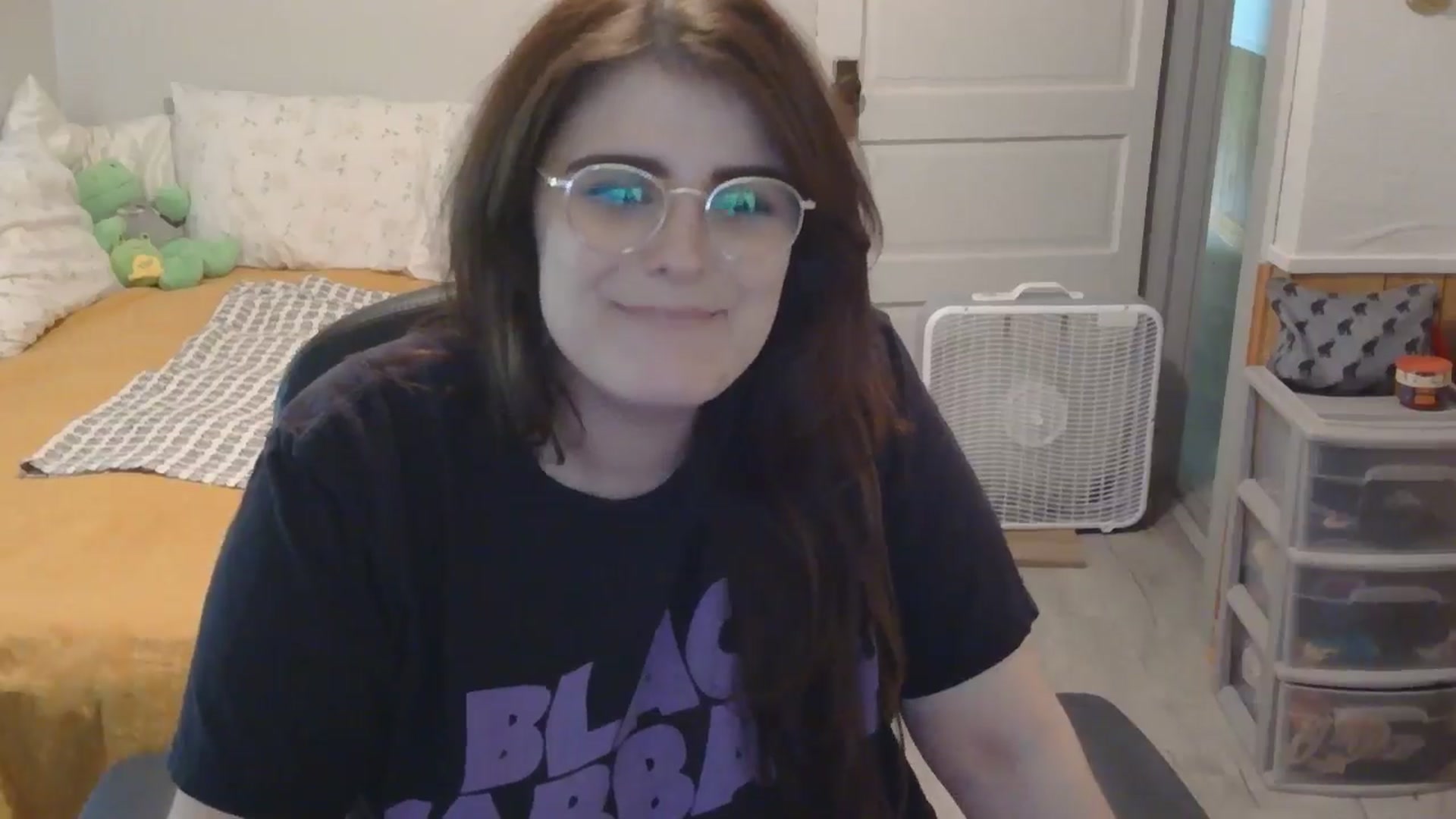 Gallery image thumbnail from TayExe's myfreecams stream on, 07/07/2025, 18:00 image 16 of 20