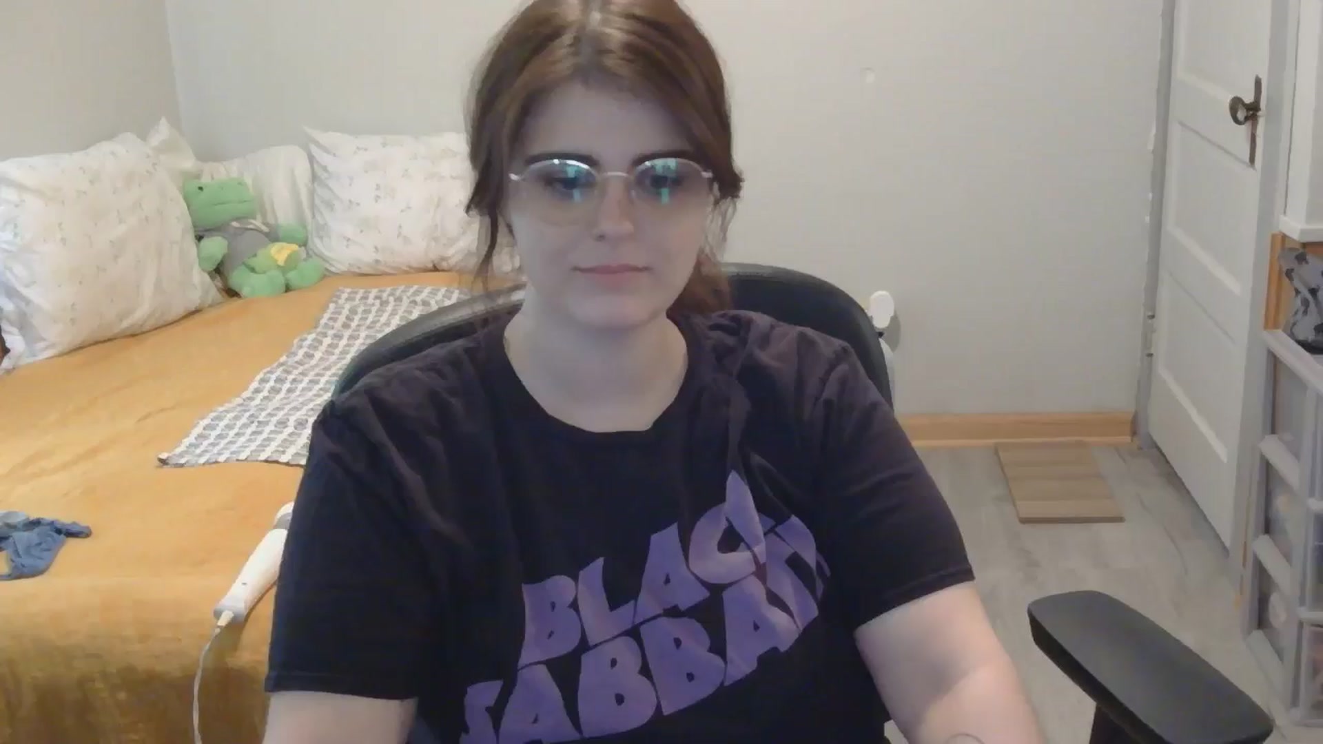 Gallery image thumbnail from TayExe's myfreecams stream on, 07/07/2025, 21:31 image 1 of 20