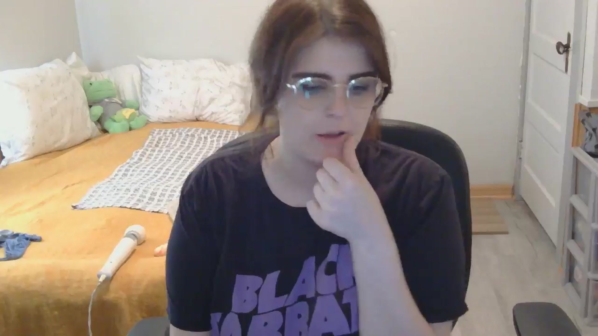 Gallery image thumbnail from TayExe's myfreecams stream on, 07/07/2025, 21:31 image 11 of 20