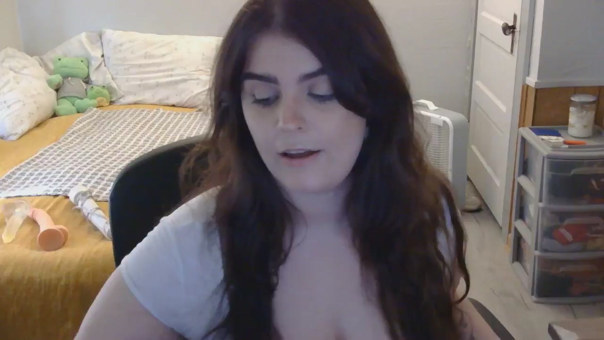 Gallery image thumbnail from TayExe's myfreecams stream on, 08/19/2025, 21:39 image 7 of 20