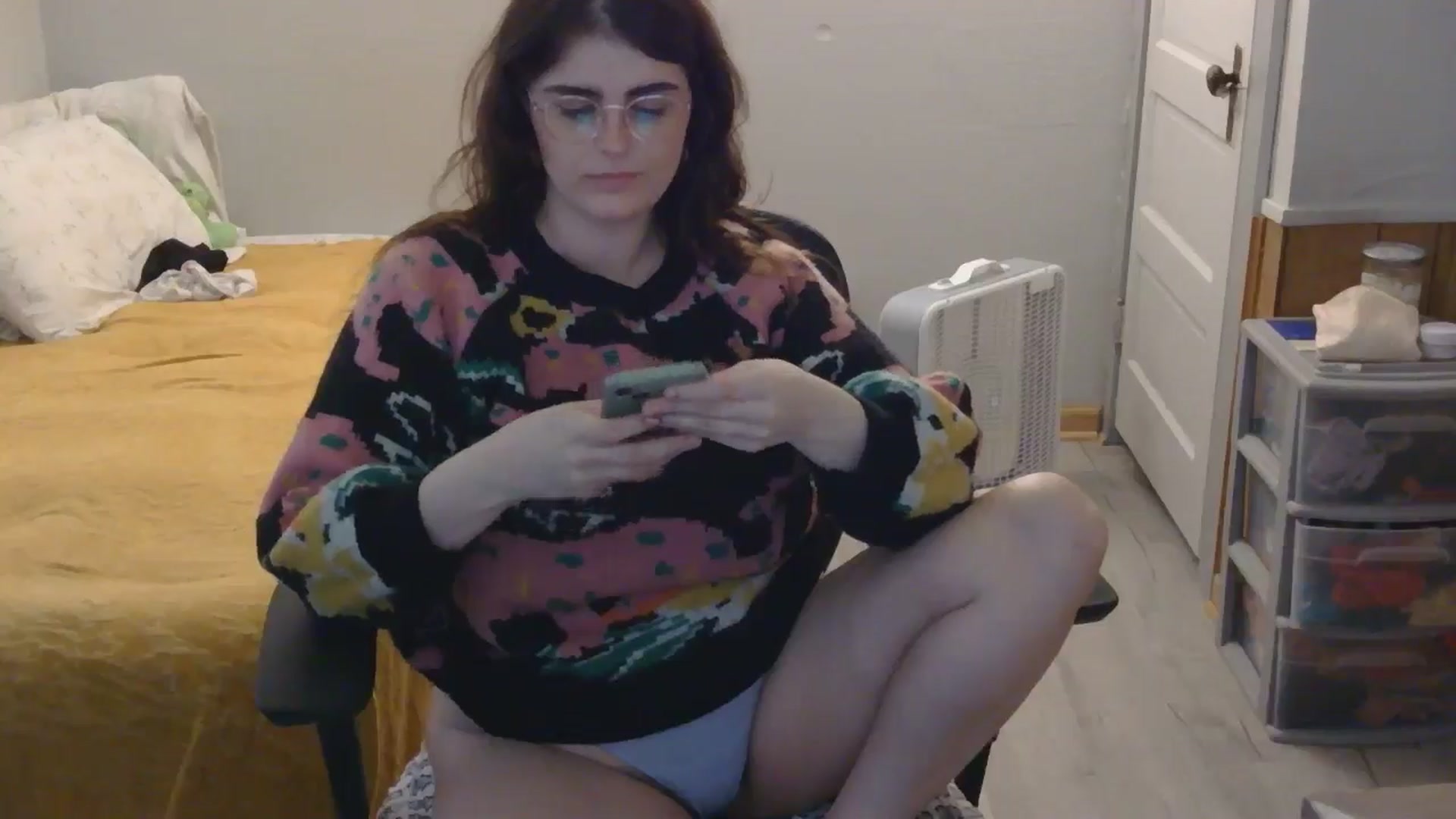 Gallery image thumbnail from TayExe's myfreecams stream on, 08/20/2025, 17:05 image 6 of 20