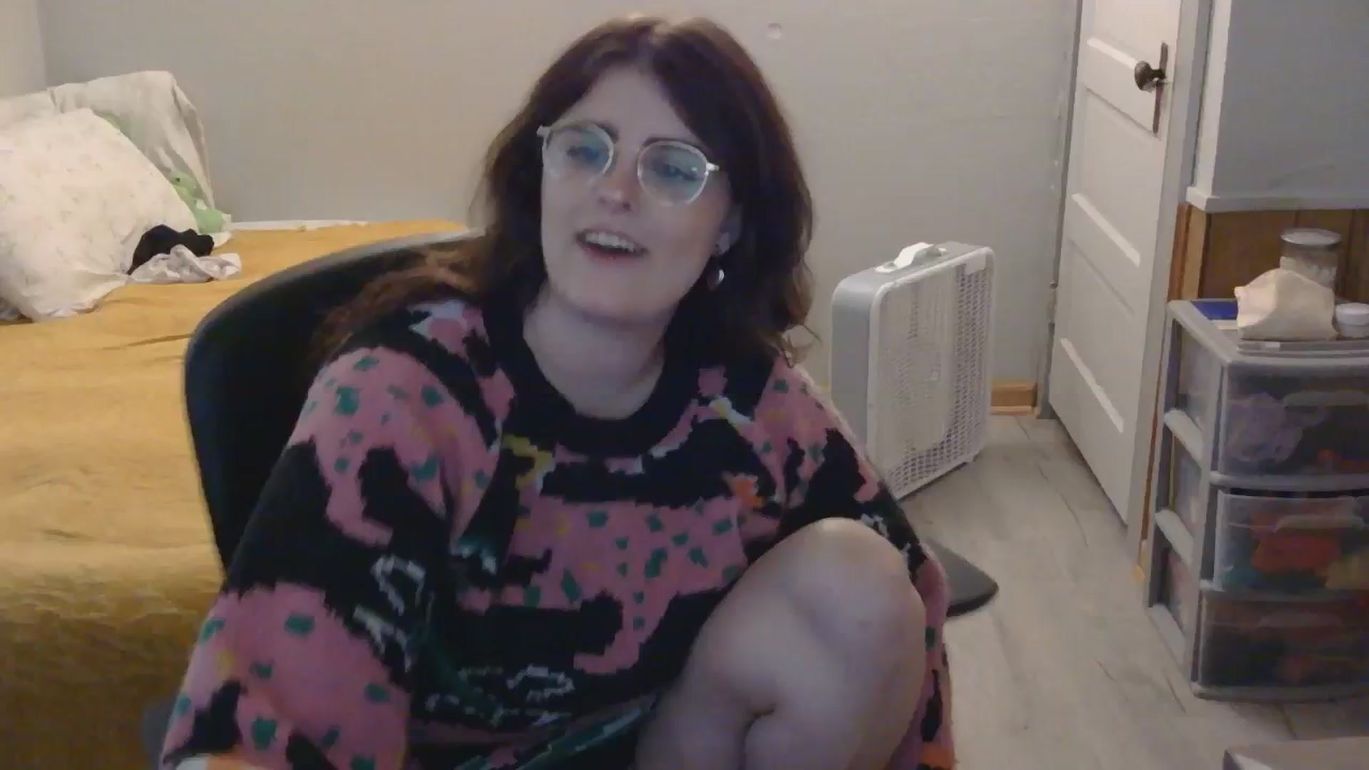 Gallery image thumbnail from TayExe's myfreecams stream on, 08/20/2025, 17:05 image 18 of 20