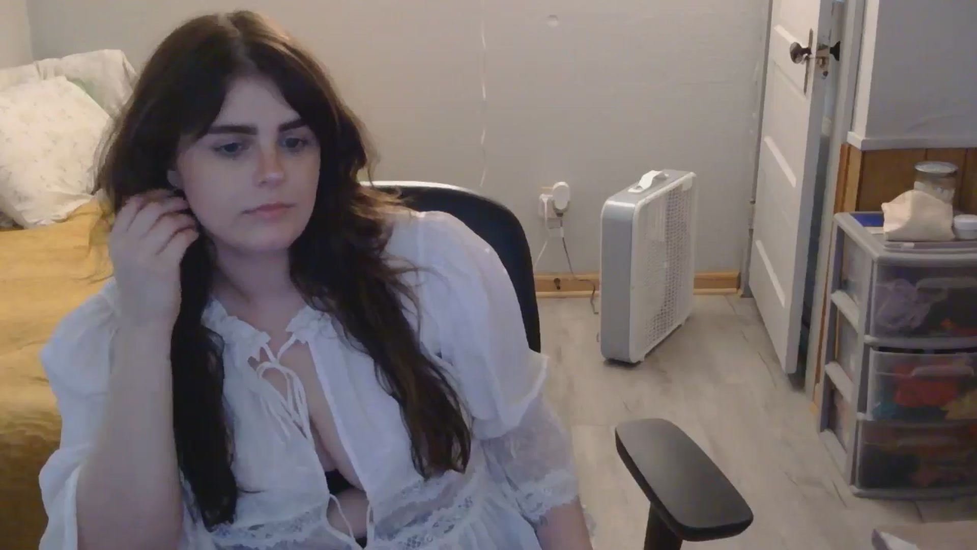 Gallery image thumbnail from TayExe's myfreecams stream on, 08/20/2025, 17:27 image 20 of 20