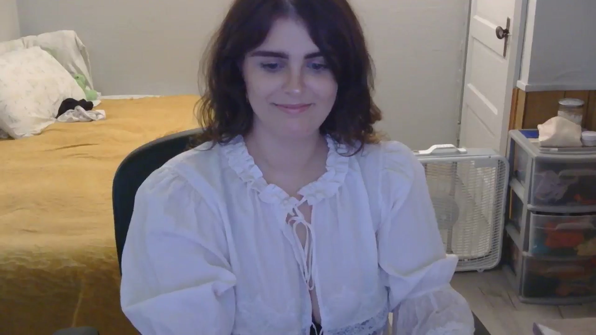 Gallery image thumbnail from TayExe's myfreecams stream on, 08/20/2025, 18:00 image 20 of 20
