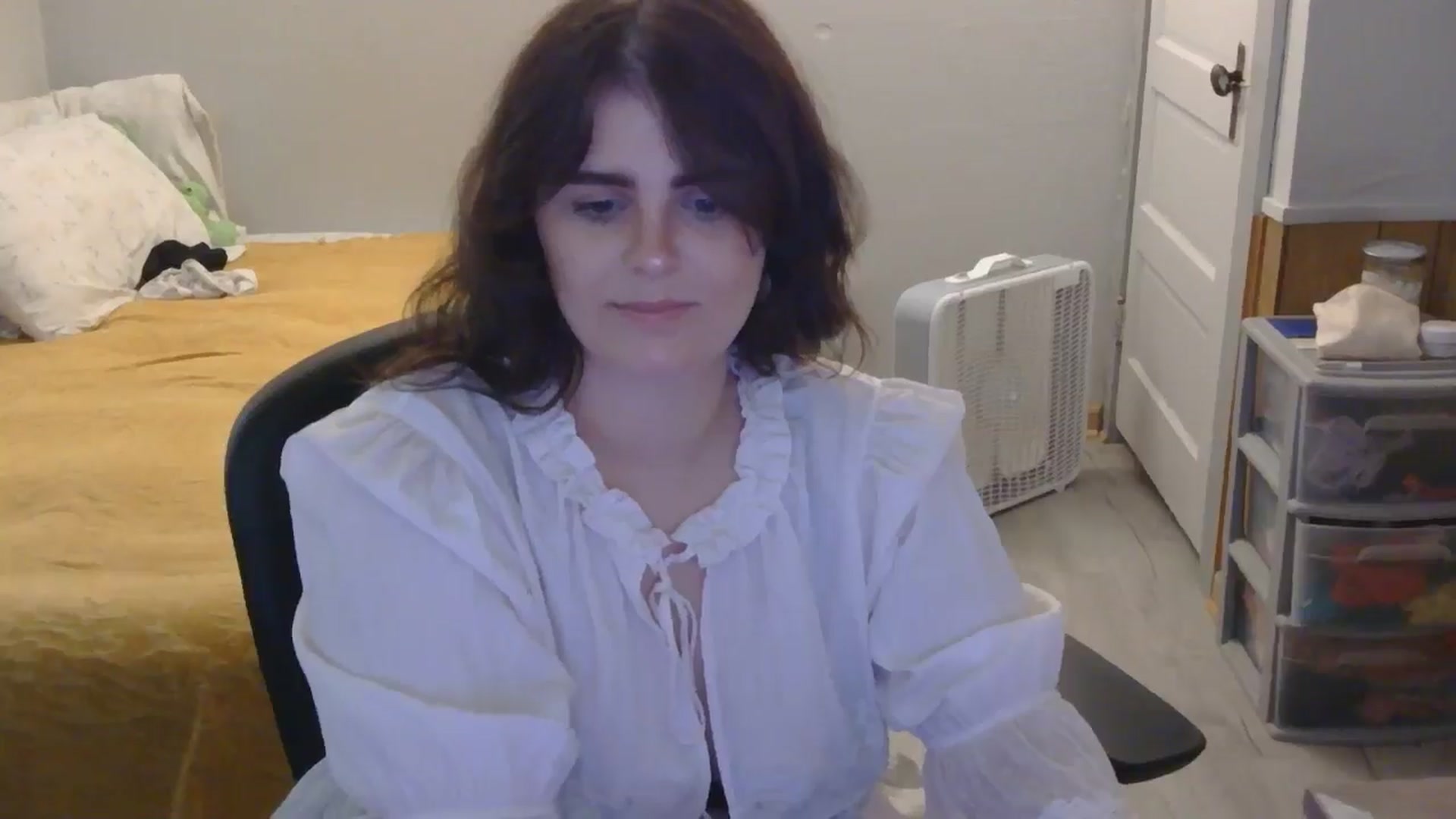 Gallery image thumbnail from TayExe's myfreecams stream on, 08/20/2025, 18:00 image 12 of 20