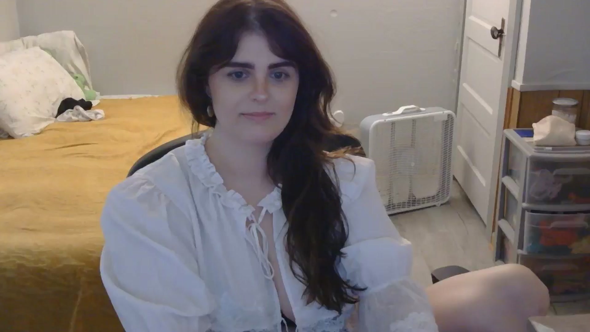 Gallery image thumbnail from TayExe's myfreecams stream on, 08/20/2025, 18:00 image 1 of 20