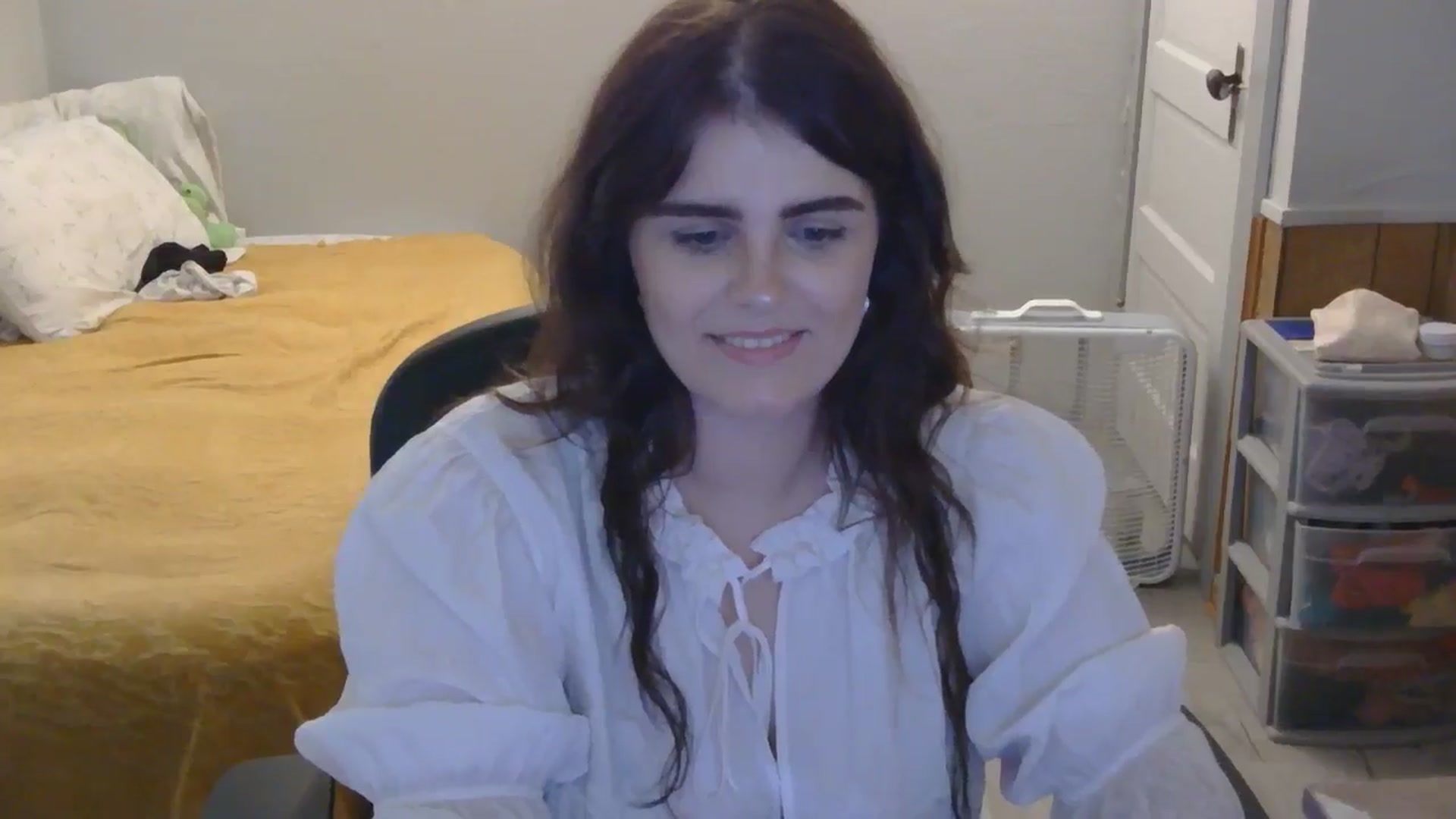 Gallery image thumbnail from TayExe's myfreecams stream on, 08/20/2025, 18:54 image 9 of 20