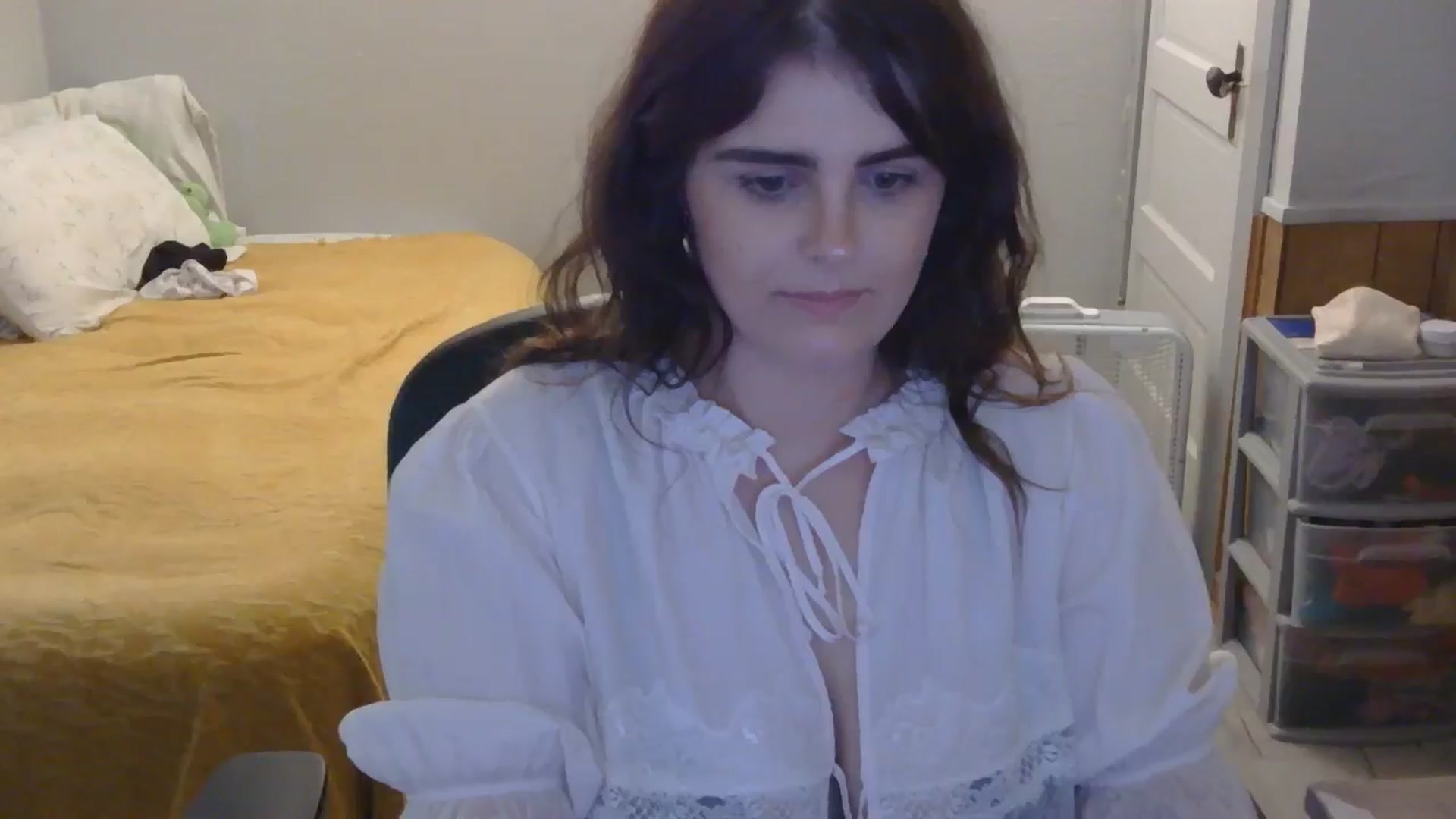 Gallery image thumbnail from TayExe's myfreecams stream on, 08/20/2025, 18:54 image 13 of 20