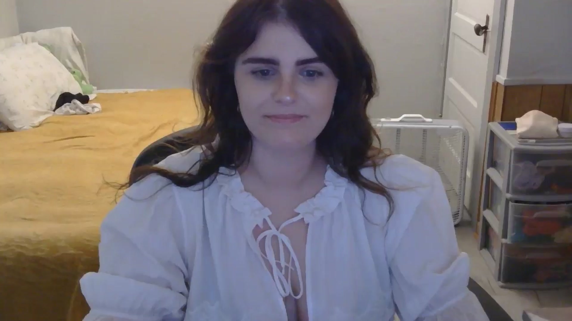 Gallery image thumbnail from TayExe's myfreecams stream on, 08/20/2025, 18:54 image 12 of 20