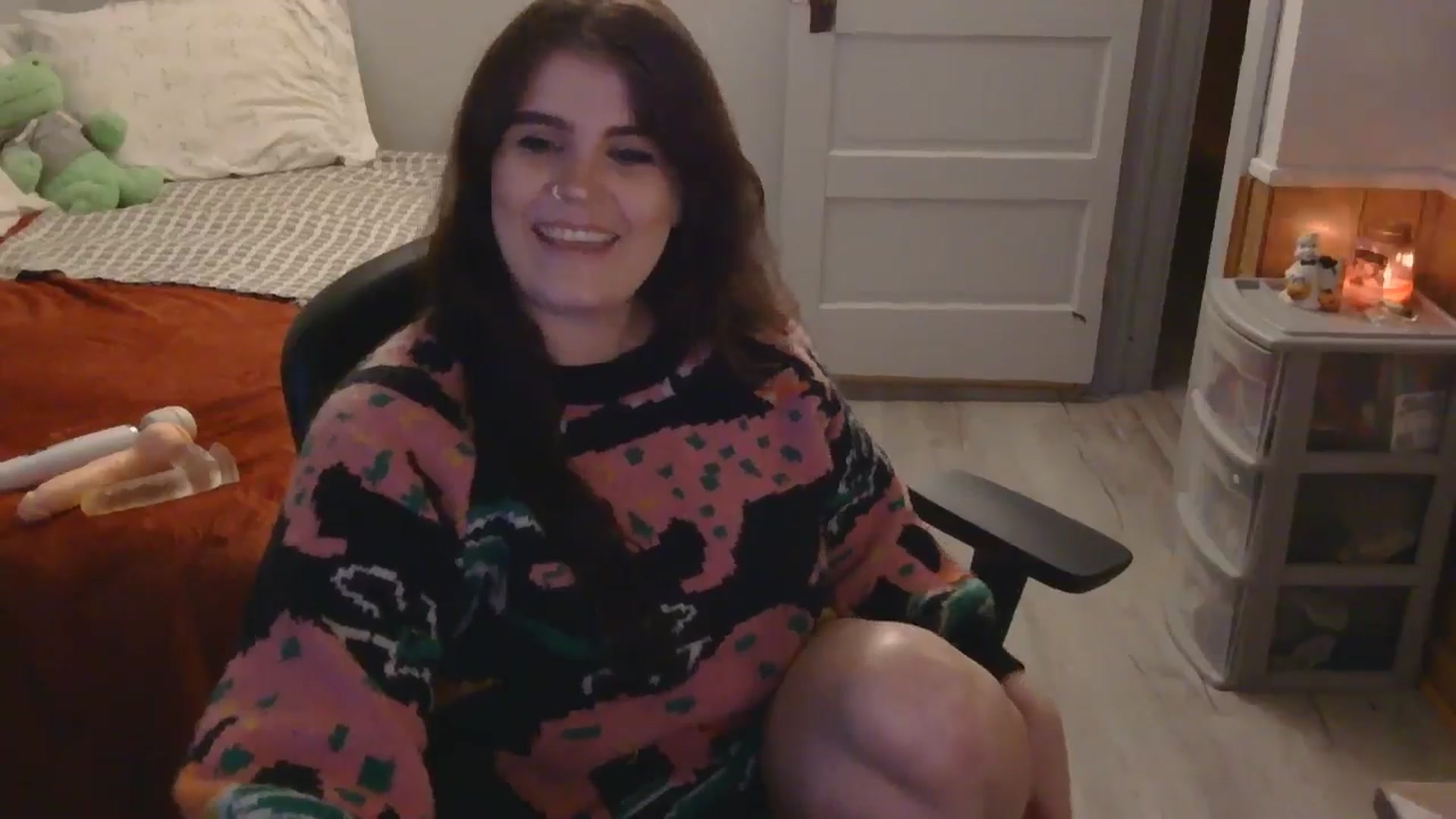 Gallery image thumbnail from TayExe's myfreecams stream on, 11/06/2025, 24:52 image 11 of 20