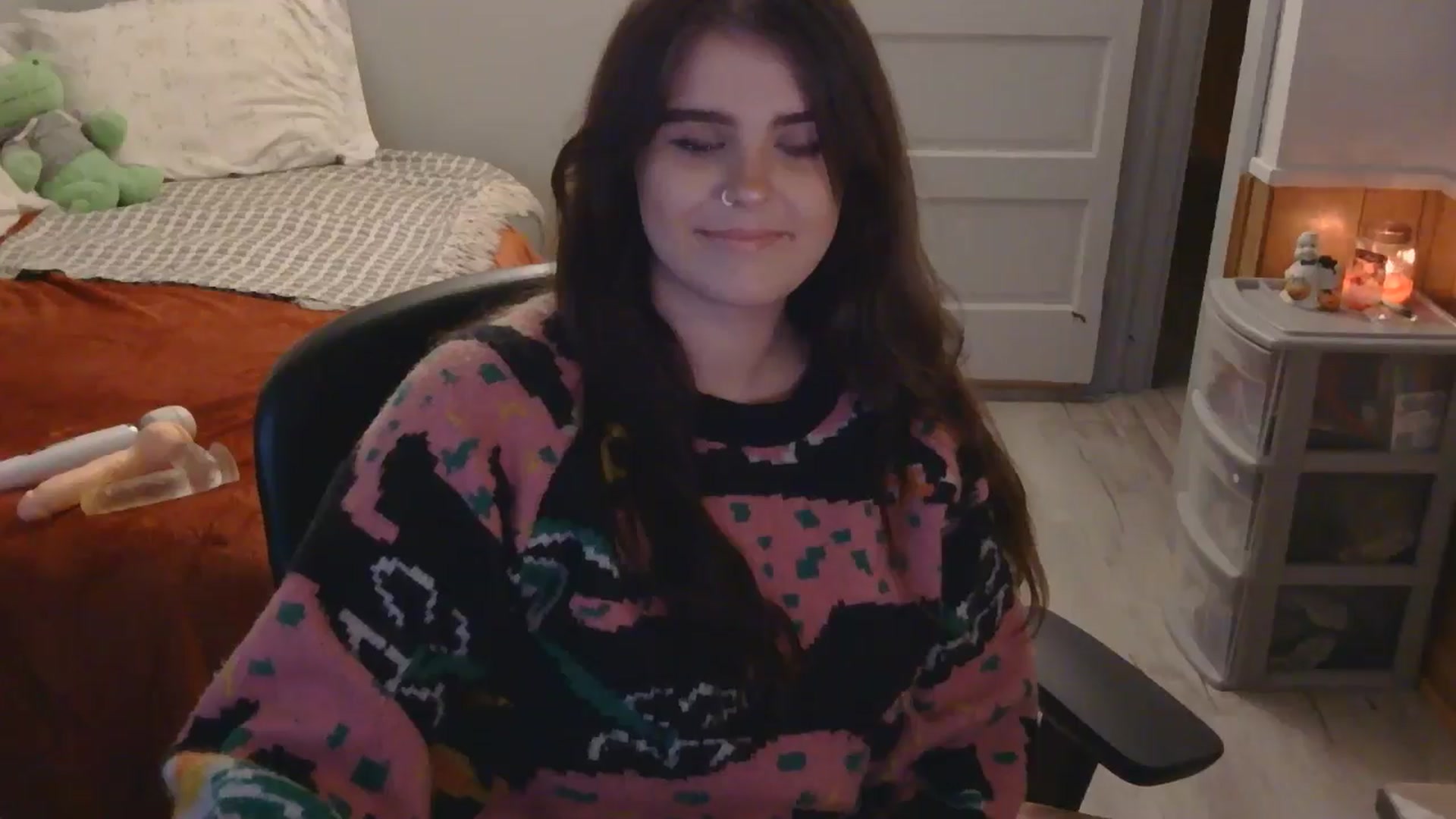 Gallery image thumbnail from TayExe's myfreecams stream on, 11/06/2025, 24:52 image 3 of 20