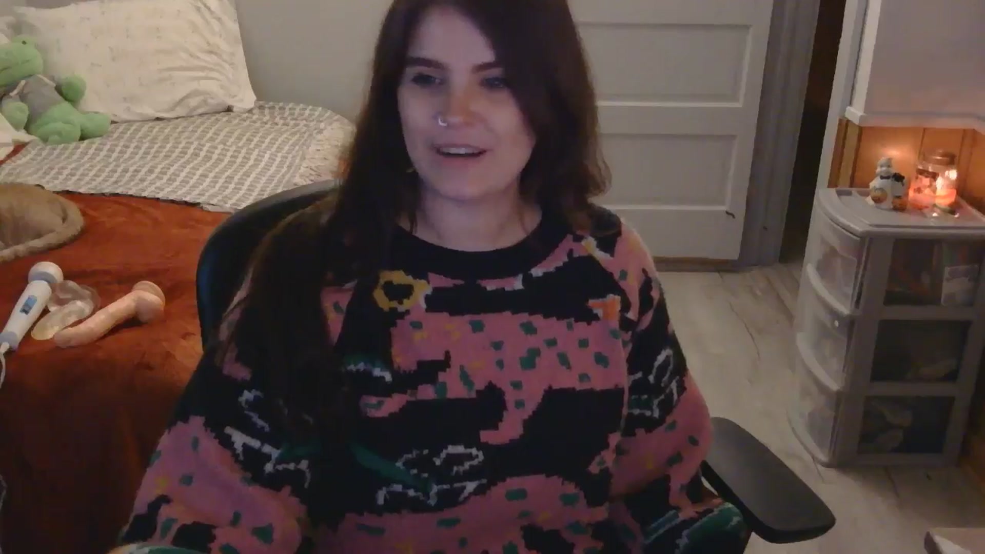 Gallery image thumbnail from TayExe's myfreecams stream on, 11/06/2025, 01:15 image 15 of 20