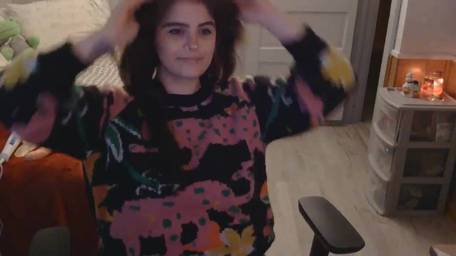 Gallery image thumbnail from TayExe's myfreecams stream on, 11/06/2025, 01:15 image 3 of 20