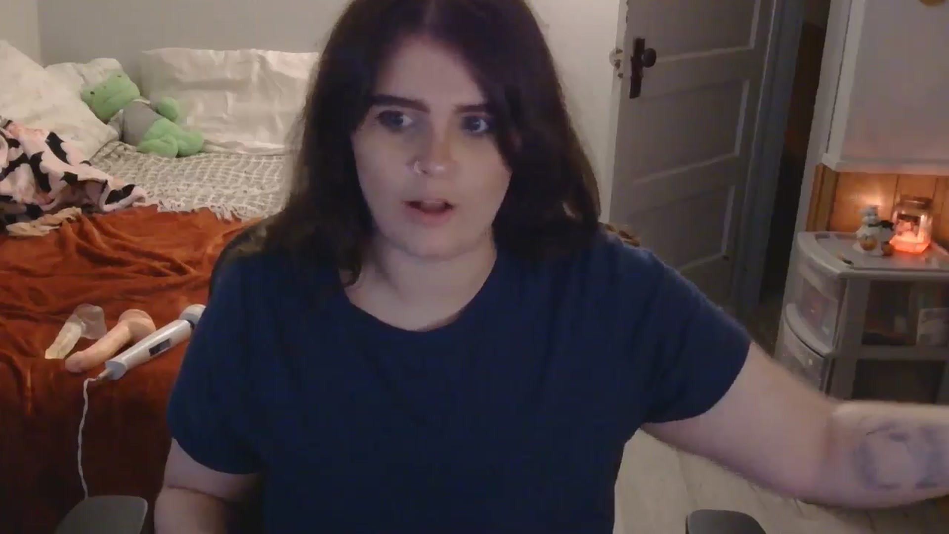 Gallery image thumbnail from TayExe's myfreecams stream on, 11/07/2025, 24:10 image 8 of 20