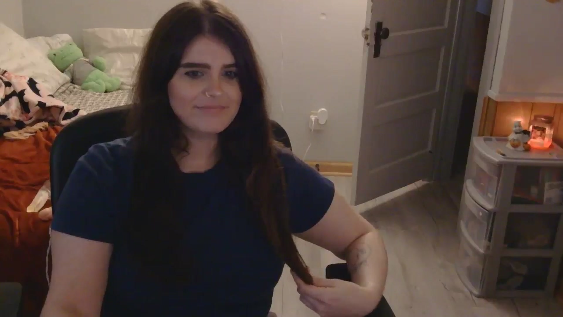 Gallery image thumbnail from TayExe's myfreecams stream on, 11/07/2025, 24:10 image 3 of 20