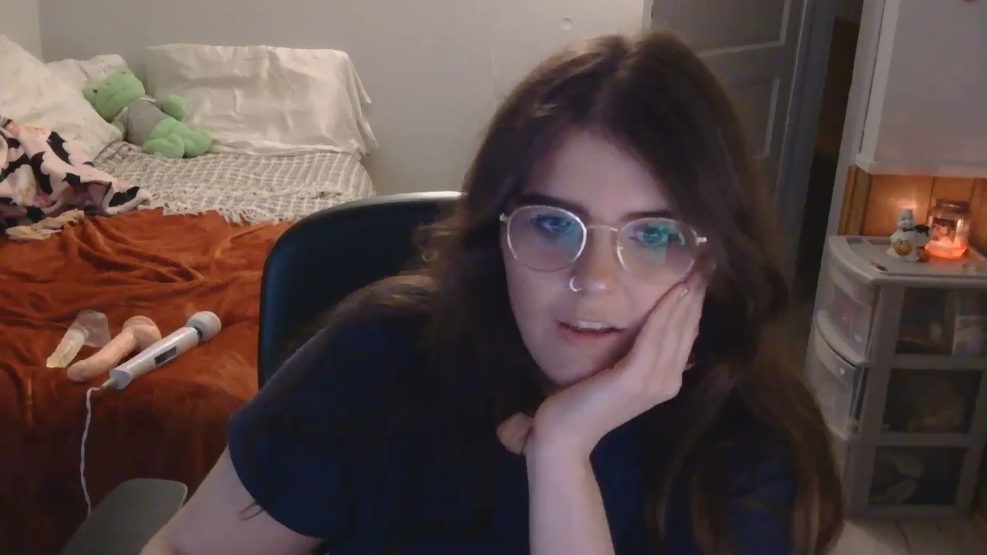 Gallery image thumbnail from TayExe's myfreecams stream on, 11/07/2025, 24:10 image 7 of 20
