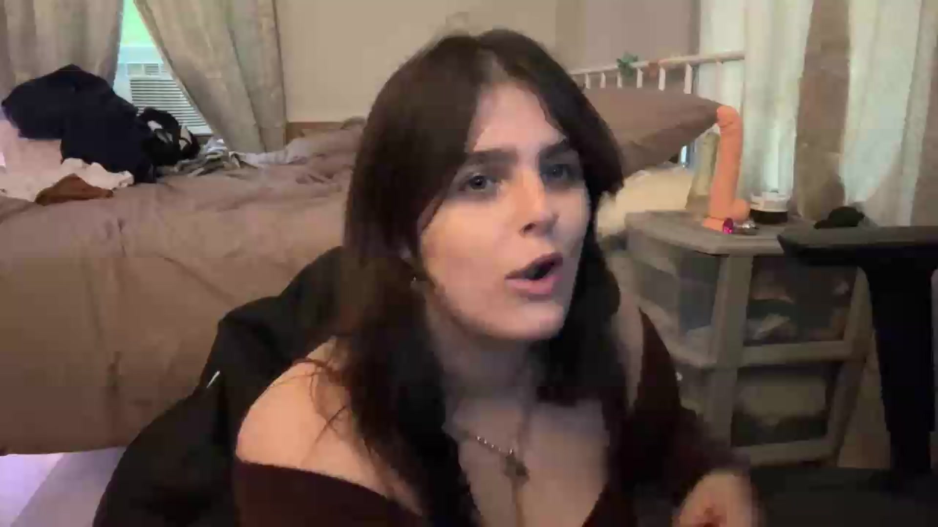Gallery image thumbnail from TayExe's myfreecams stream on, 08/05/2026, 20:53 image 3 of 20