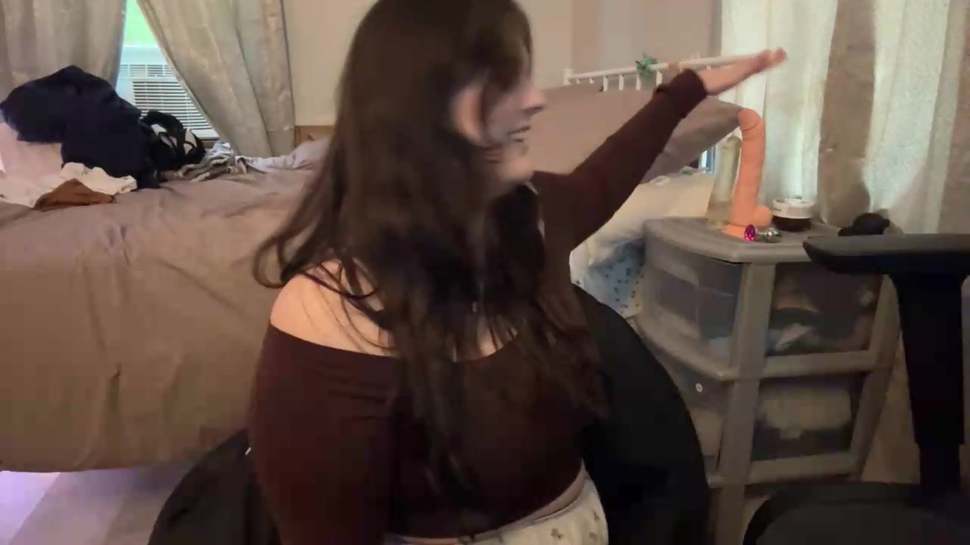 Gallery image thumbnail from TayExe's myfreecams stream on, 08/05/2026, 20:53 image 6 of 20
