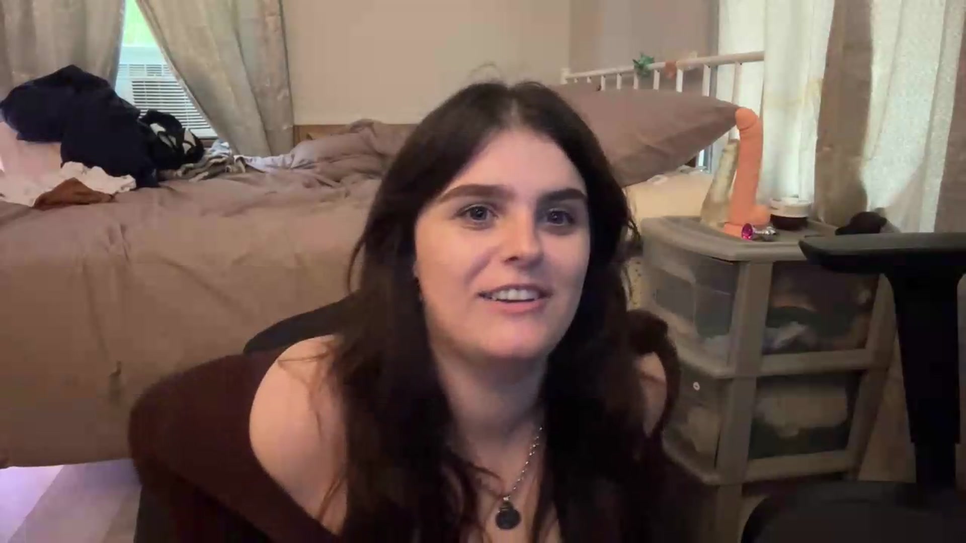Gallery image thumbnail from TayExe's myfreecams stream on, 08/05/2026, 20:53 image 11 of 20