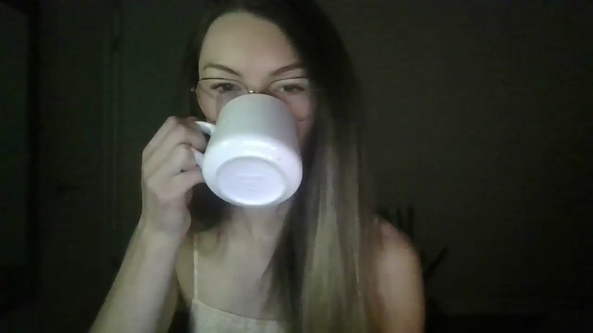 Gallery image thumbnail from TayTime's myfreecams stream on, 10/23/2023, 24:01 image 1 of 20