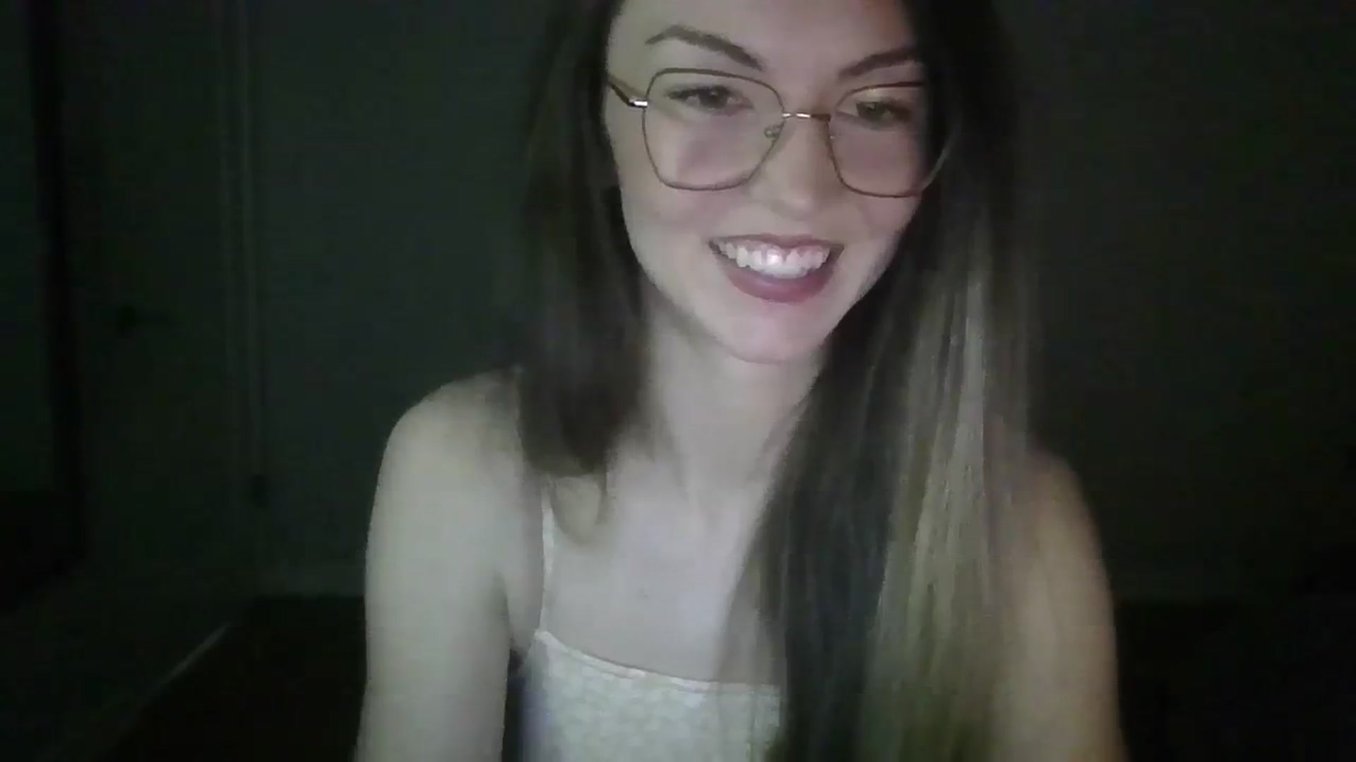 Gallery image thumbnail from TayTime's myfreecams stream on, 10/23/2023, 24:01 image 7 of 20