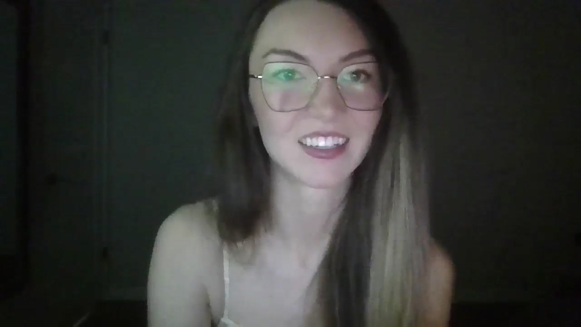 Gallery image thumbnail from TayTime's myfreecams stream on, 10/23/2023, 24:01 image 3 of 20