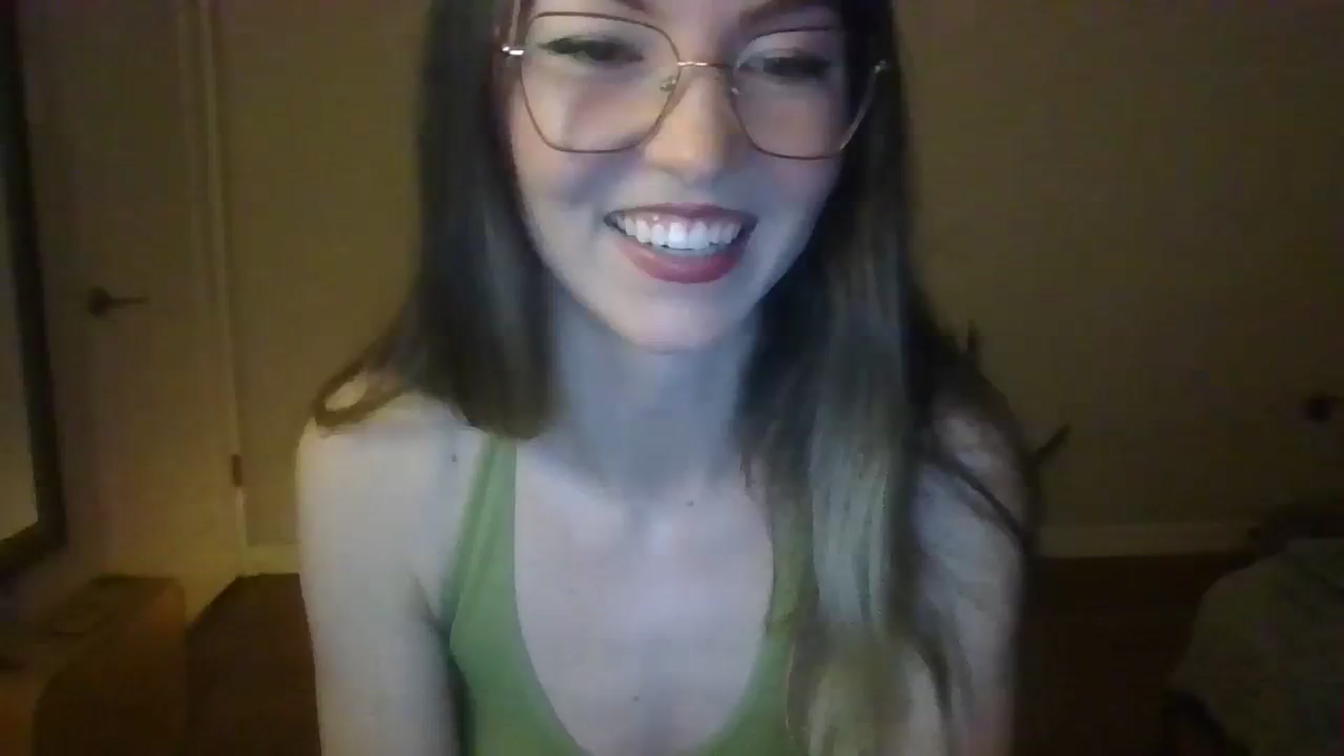 Gallery image thumbnail from TayTime's myfreecams stream on, 10/25/2023, 02:12 image 2 of 20
