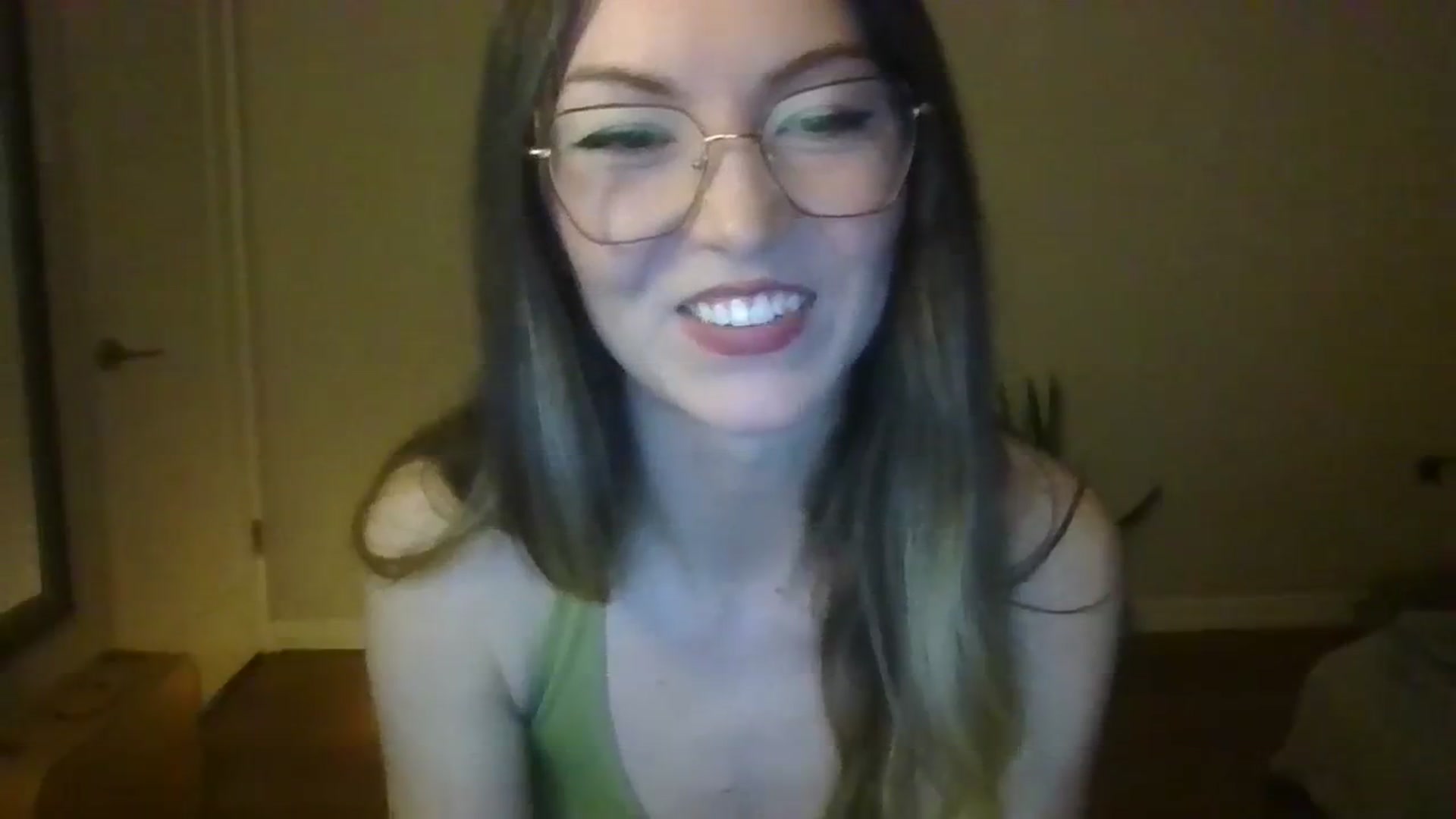 Gallery image thumbnail from TayTime's myfreecams stream on, 10/25/2023, 02:12 image 6 of 20