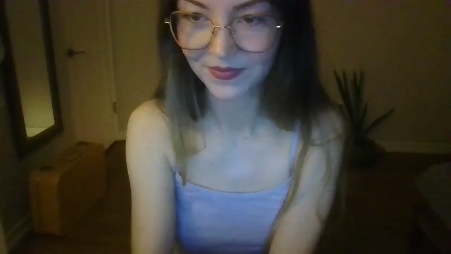 Gallery image thumbnail from TayTime's myfreecams stream on, 10/27/2023, 02:14 image 17 of 20