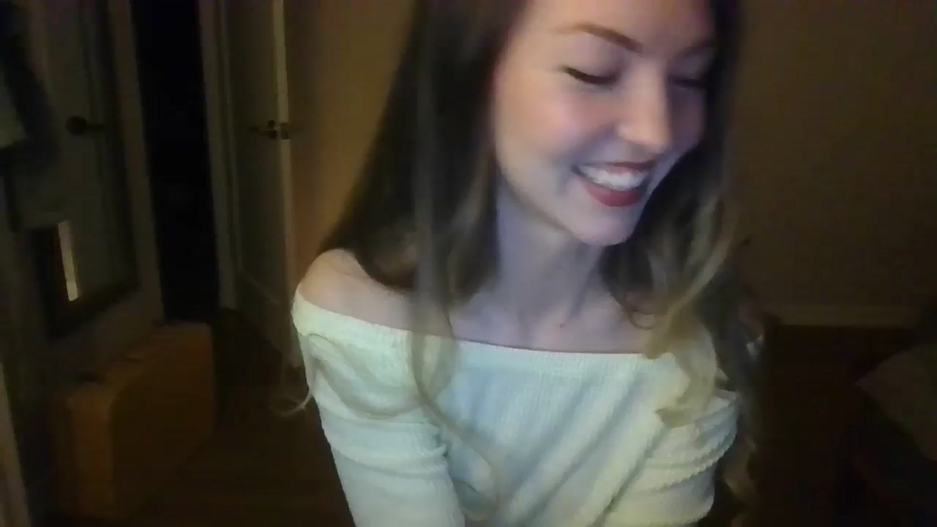 Gallery image thumbnail from TayTime's myfreecams stream on, 10/28/2023, 03:20 image 1 of 20