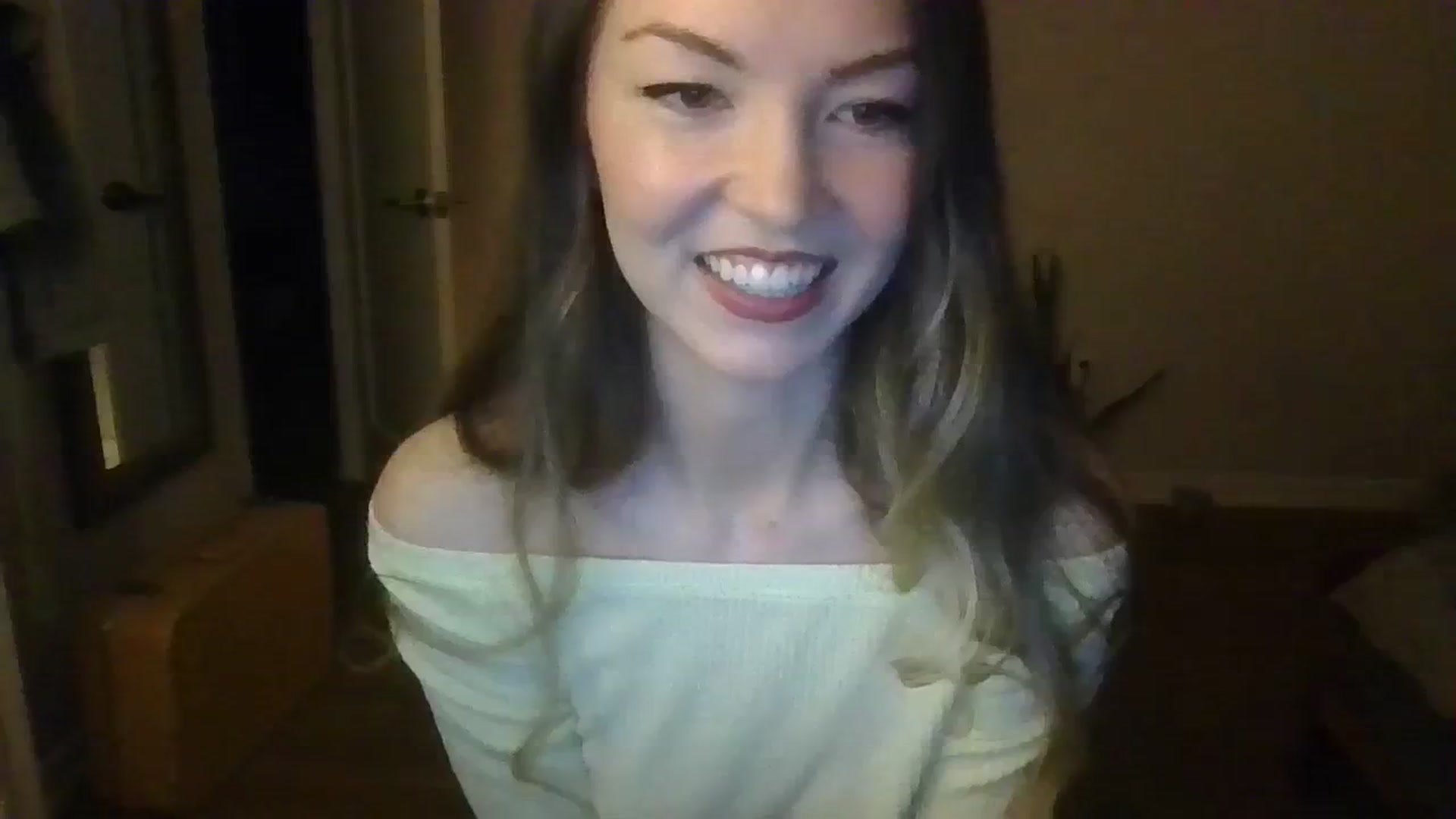 Gallery image thumbnail from TayTime's myfreecams stream on, 10/28/2023, 03:20 image 3 of 20