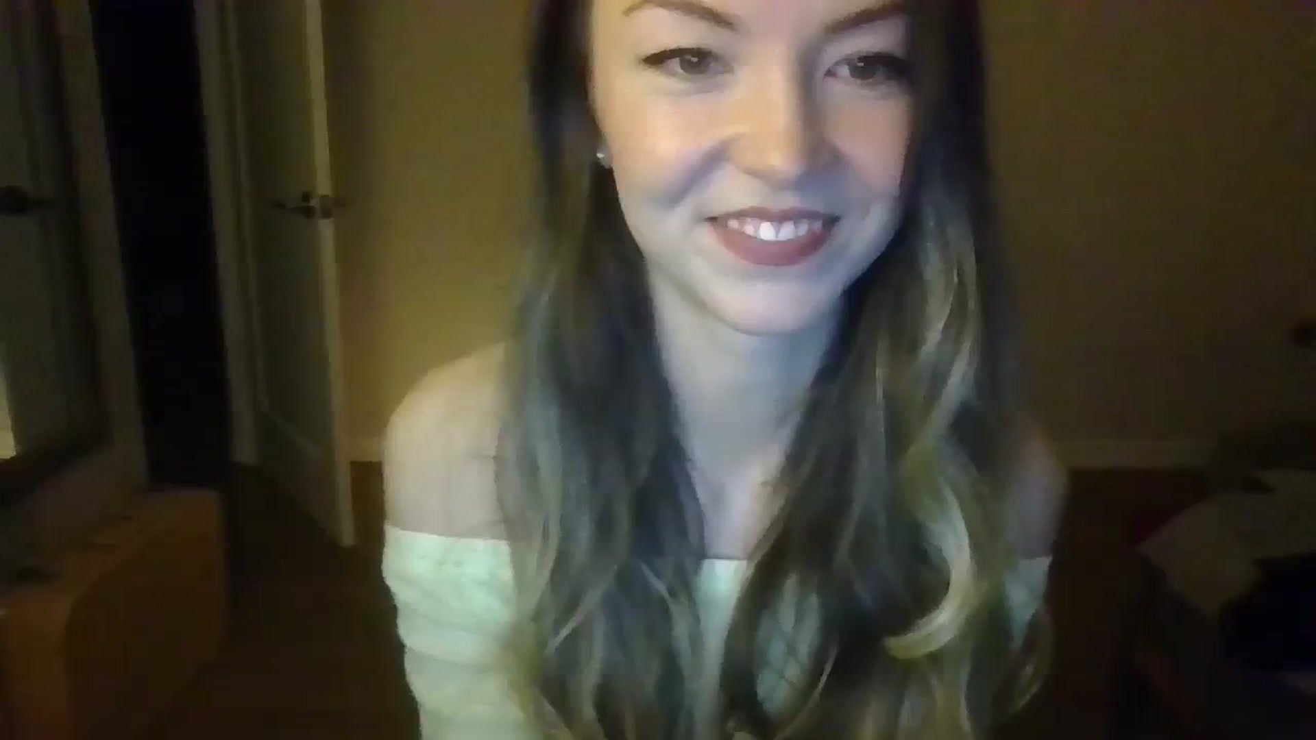 Gallery image thumbnail from TayTime's myfreecams stream on, 10/28/2023, 04:38 image 1 of 20