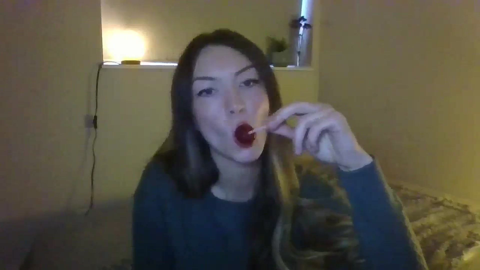 Gallery image thumbnail from TayTime's myfreecams stream on, 10/30/2023, 01:15 image 19 of 20