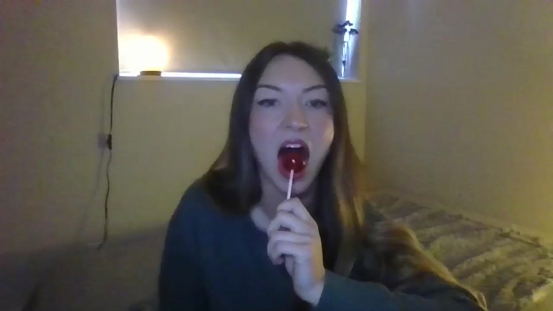 Gallery image thumbnail from TayTime's myfreecams stream on, 10/30/2023, 01:15 image 7 of 20